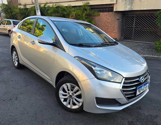 HYUNDAI HB20S 1.6 COMFORT PLUS 16V FLEX 4P MANUAL HYUNDAI HB20S 1.6 COMFORT PLUS 16V FLEX 4P MANUAL